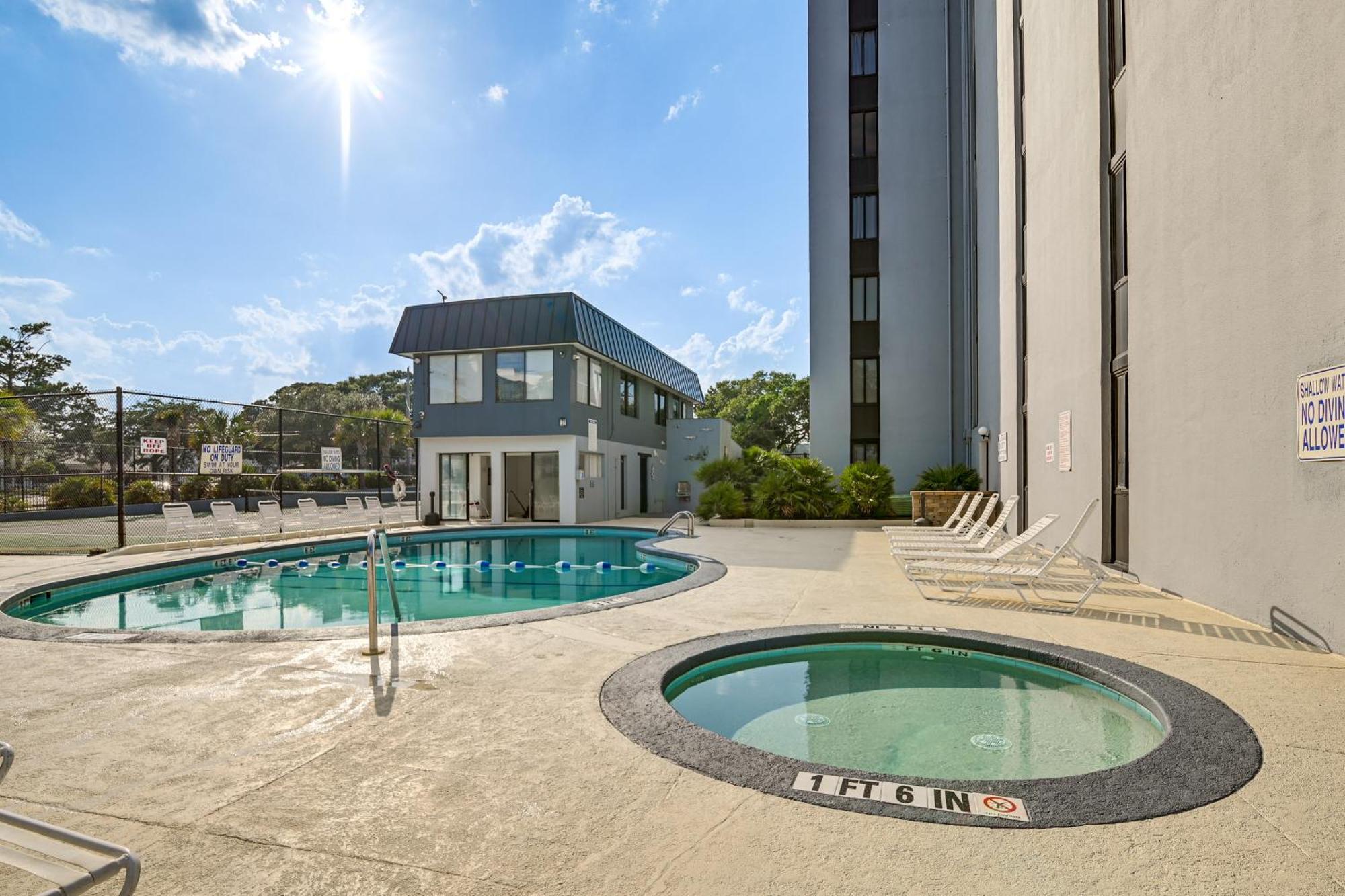 Updated Resort Condo, Walk To Myrtle Beach! Exteriér fotografie